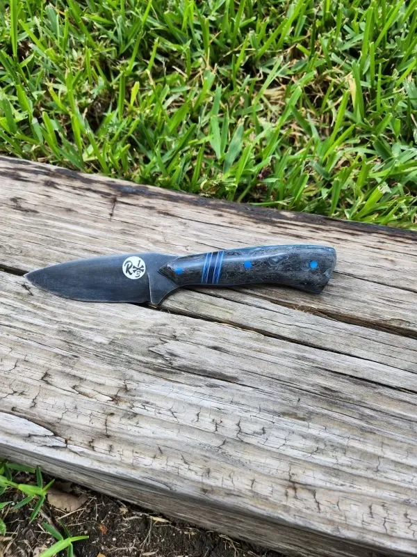 a knife made by R13 Knifeworks